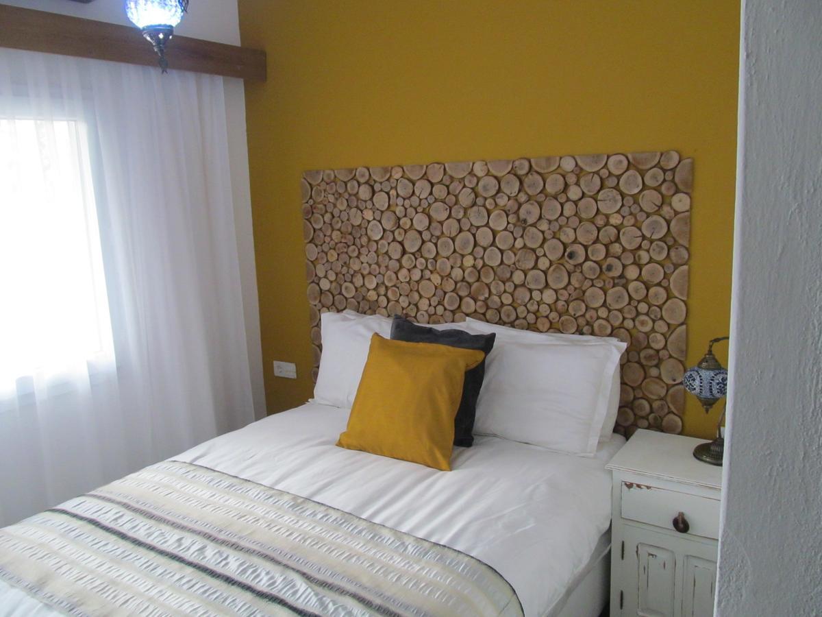 Отель Azure Wellness Retreat (Adults Only) Тургутрейс Экстерьер фото