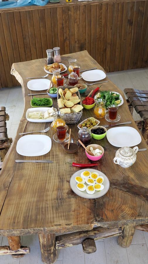 Отель Azure Wellness Retreat (Adults Only) Тургутрейс Экстерьер фото